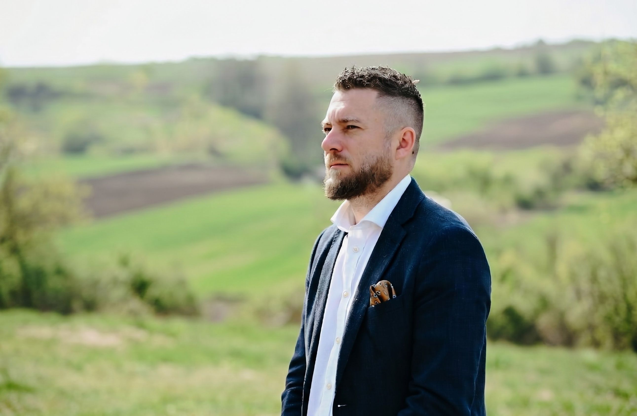 Călin Groza la tribuna Camerei Deputaților